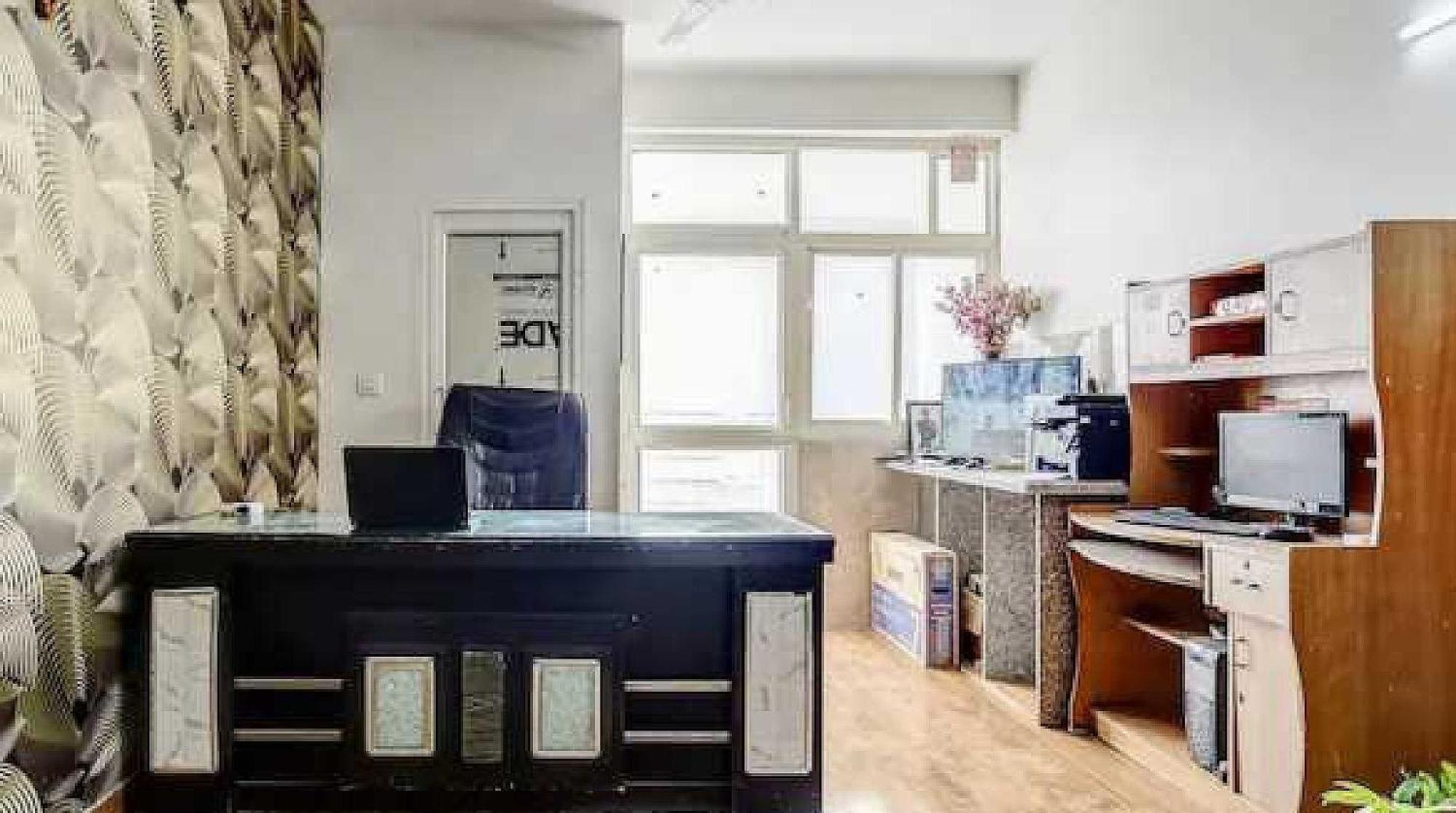 Hotel O Krishna Orchid Near Noida Sector 81 Metro Station Zewnętrze zdjęcie